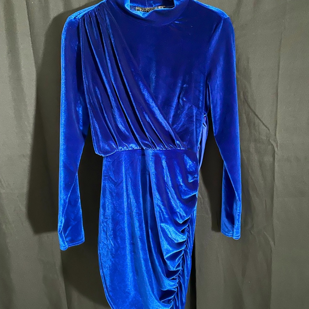 M blue knee high dress